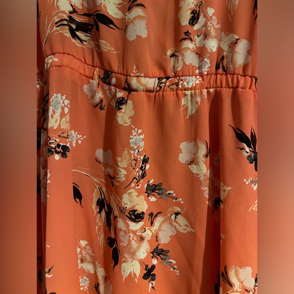 Torrid top, size 1 (14/16) coral/pink floral with ruffle - Picture 3 of 8